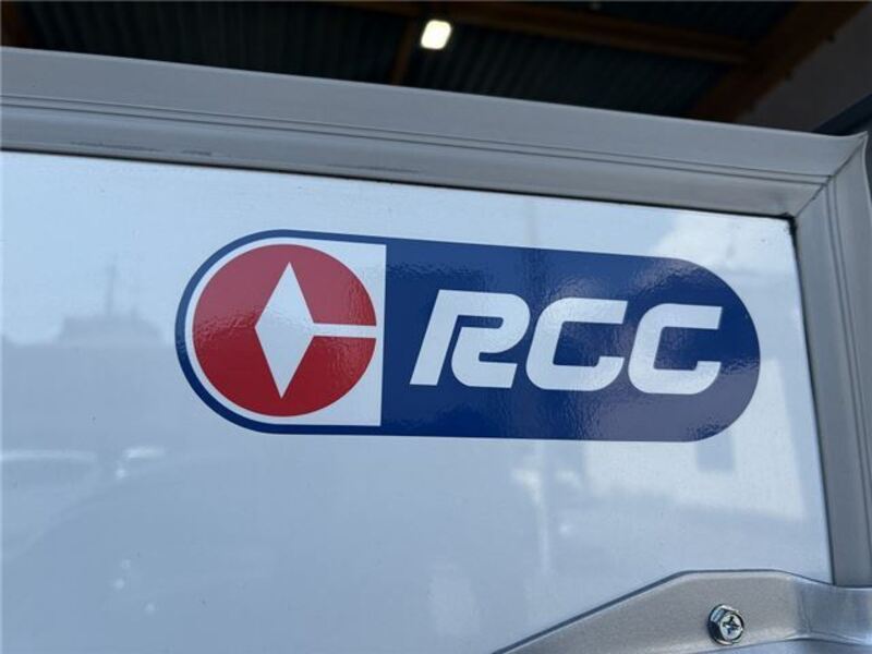 CLIPPER TRUCK