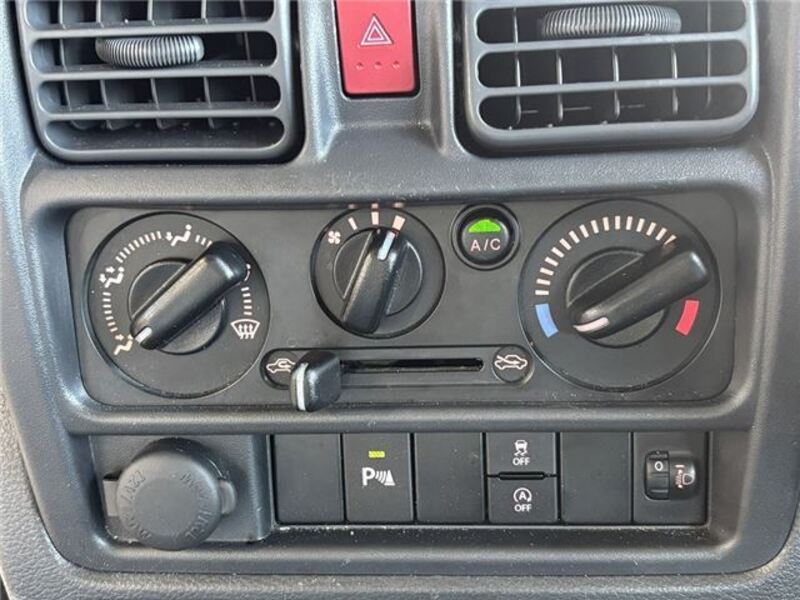CLIPPER TRUCK
