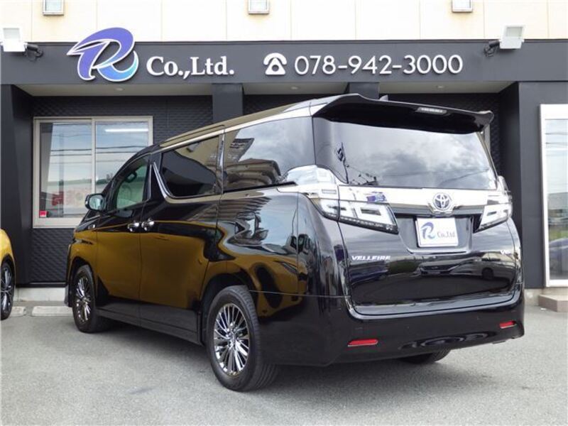 VELLFIRE
