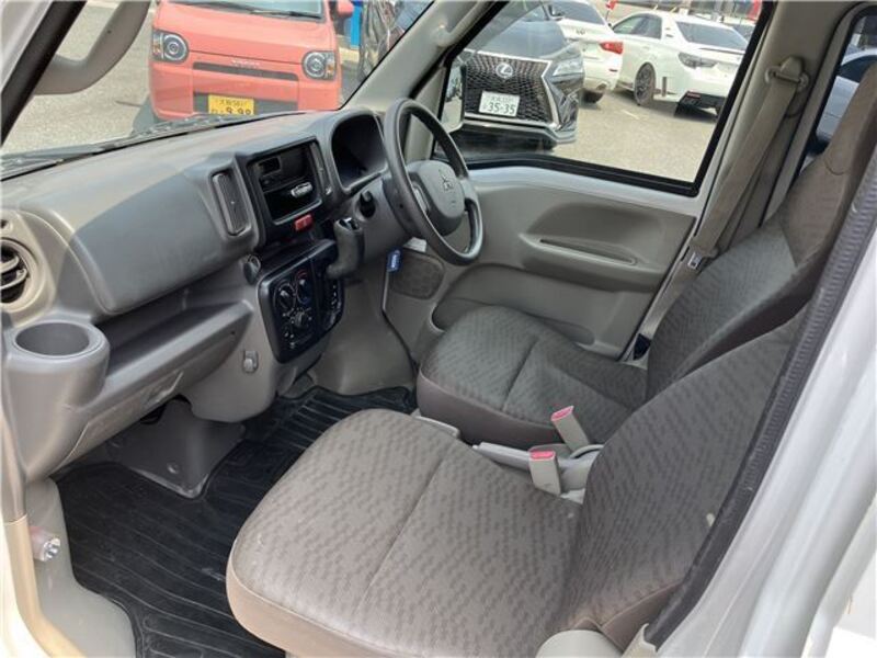 MINICAB VAN