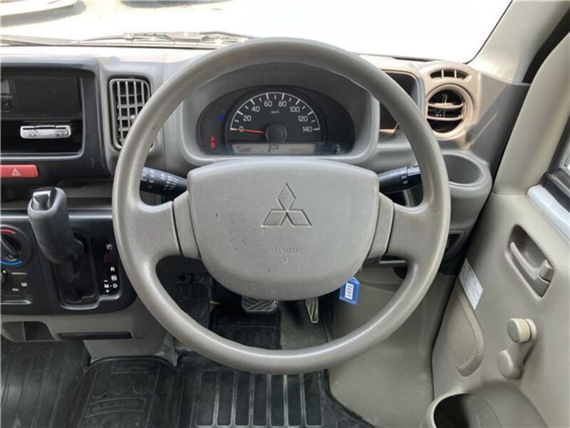 MINICAB VAN