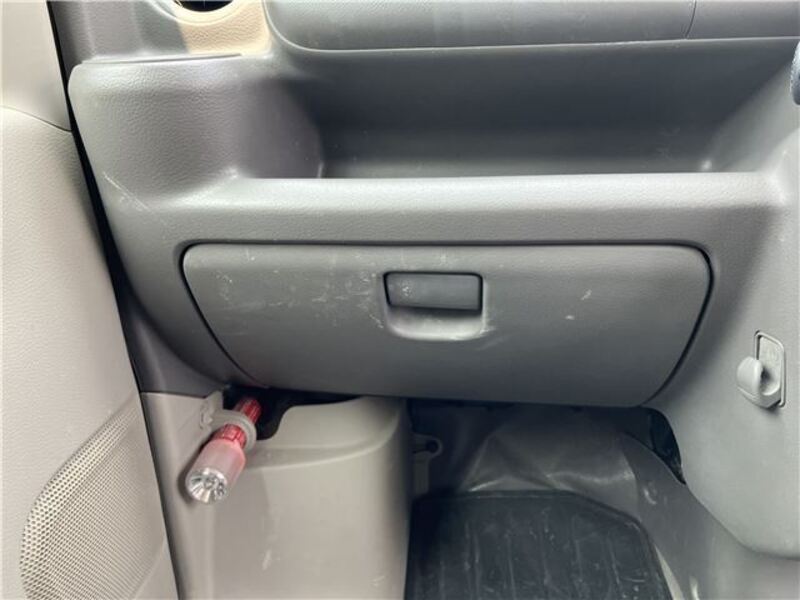 MINICAB VAN