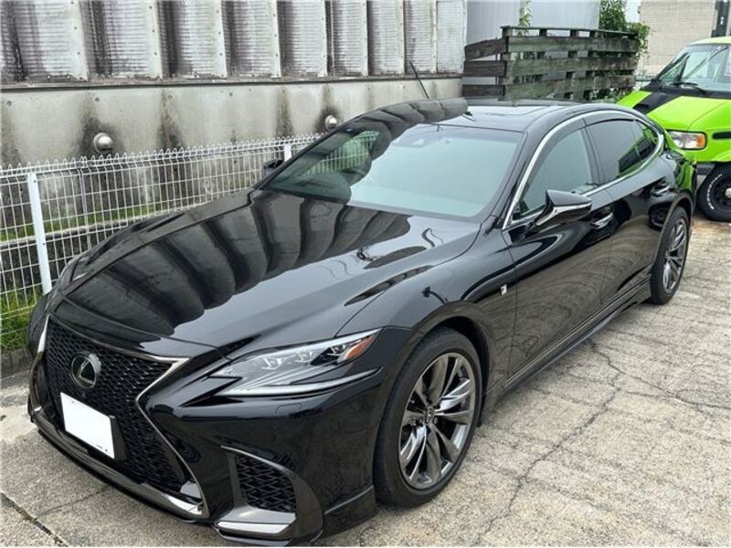 LEXUS LS