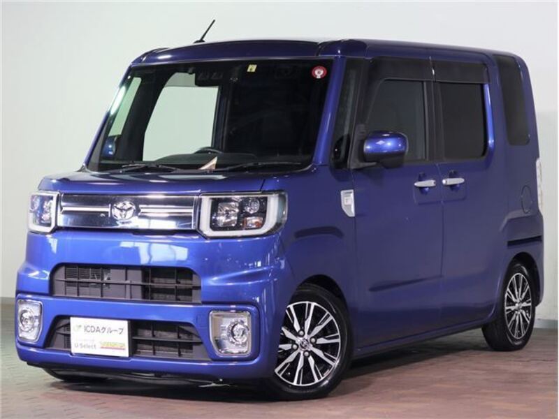 TOYOTA PIXIS MEGA