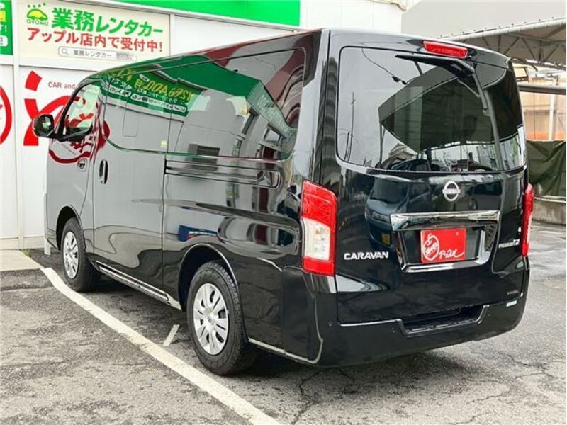 CARAVAN VAN