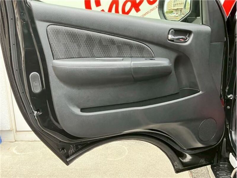 CARAVAN VAN