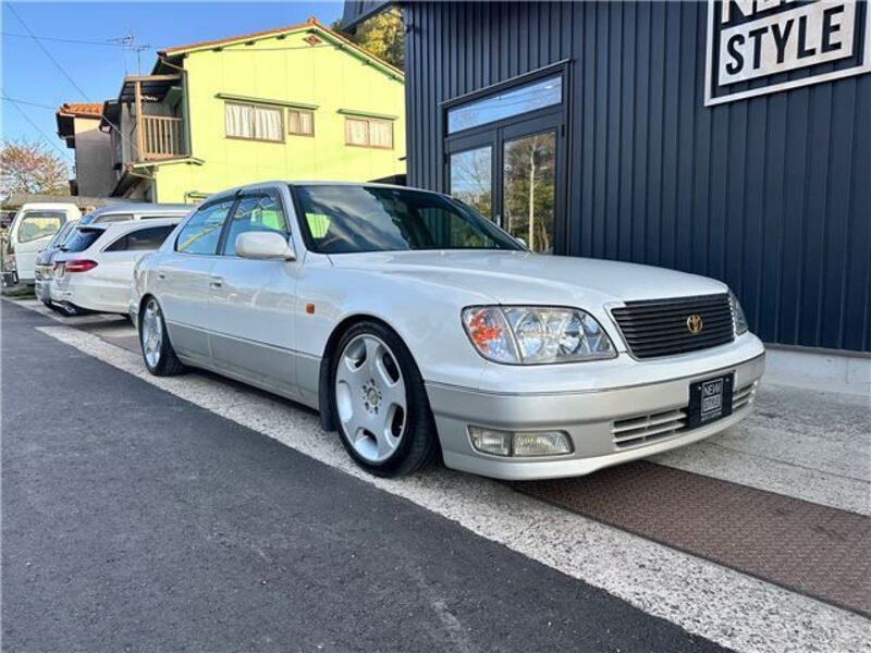 TOYOTA CELSIOR