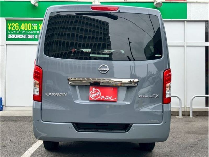 CARAVAN VAN