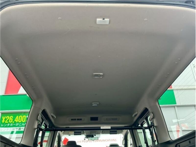CARAVAN VAN