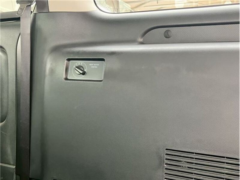 CARAVAN VAN