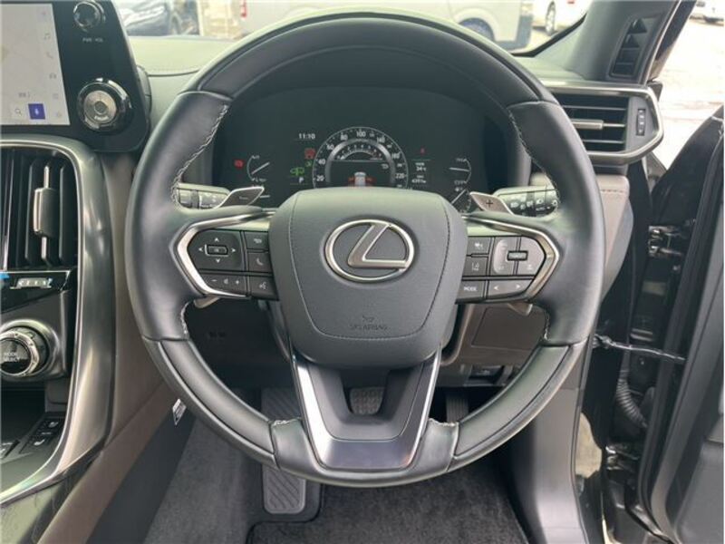 LX