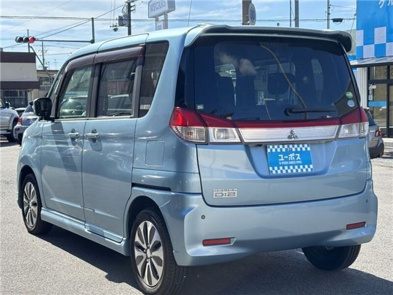 DELICA D2