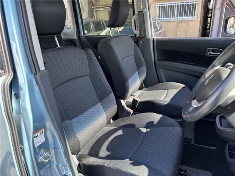 DELICA D2