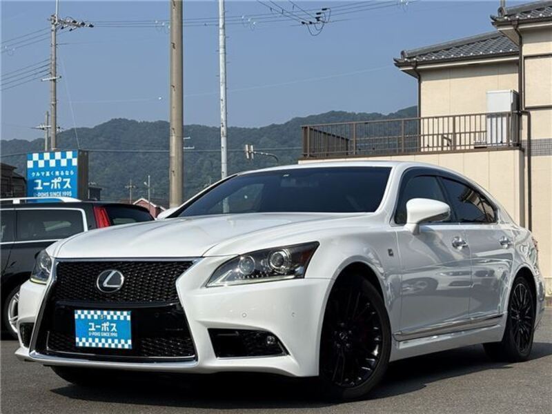 LEXUS LS