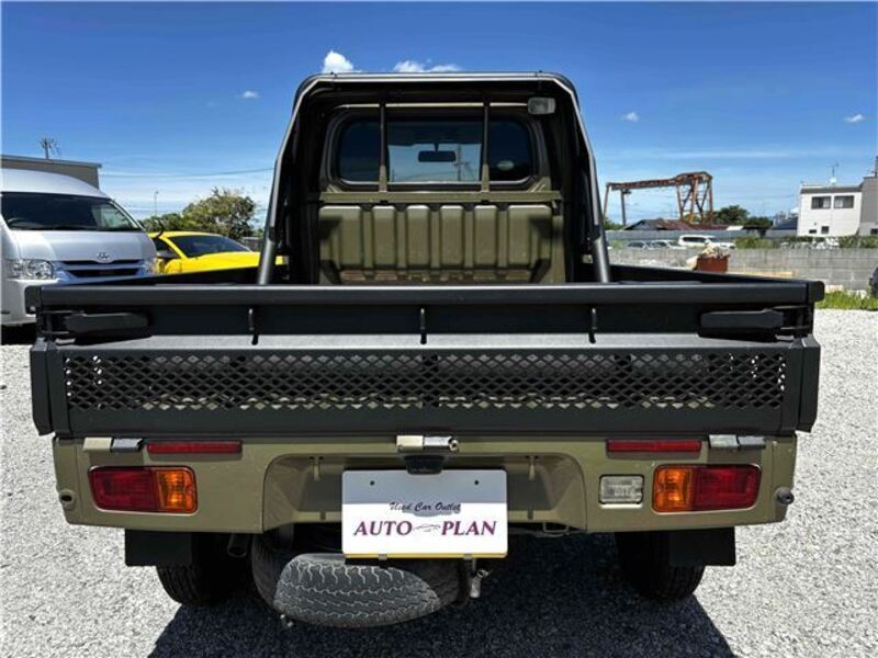 HIJET TRUCK