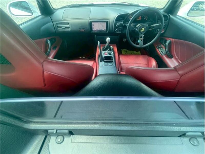 S2000