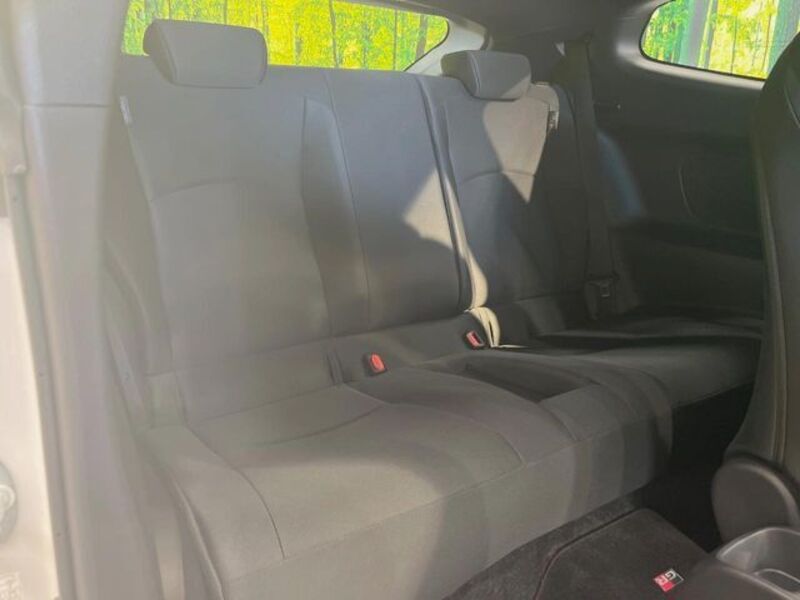 GR YARIS