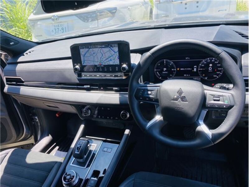 OUTLANDER PHEV