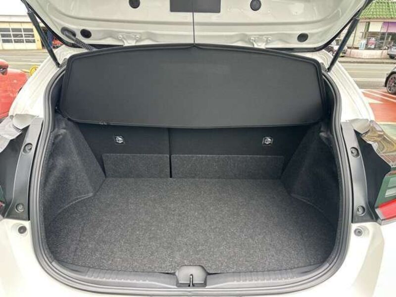 GR YARIS
