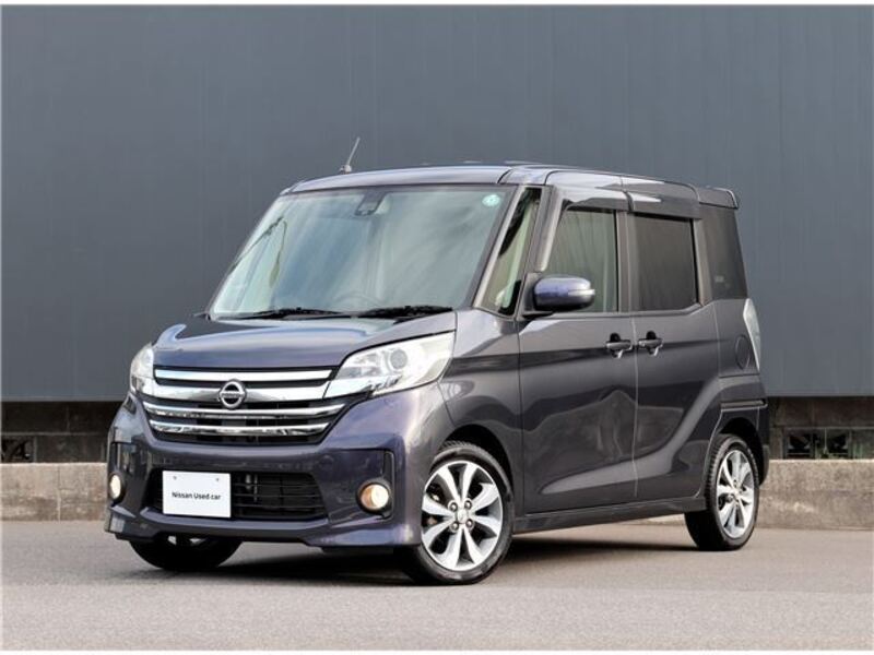 NISSAN DAYZ ROOX
