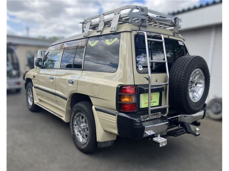 PAJERO