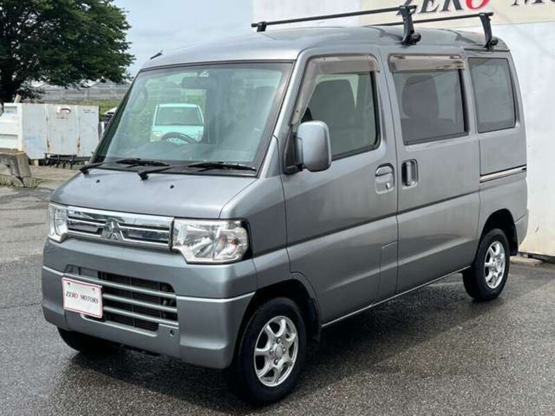 MINICAB VAN