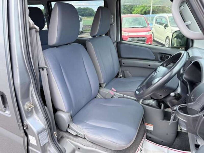 MINICAB VAN
