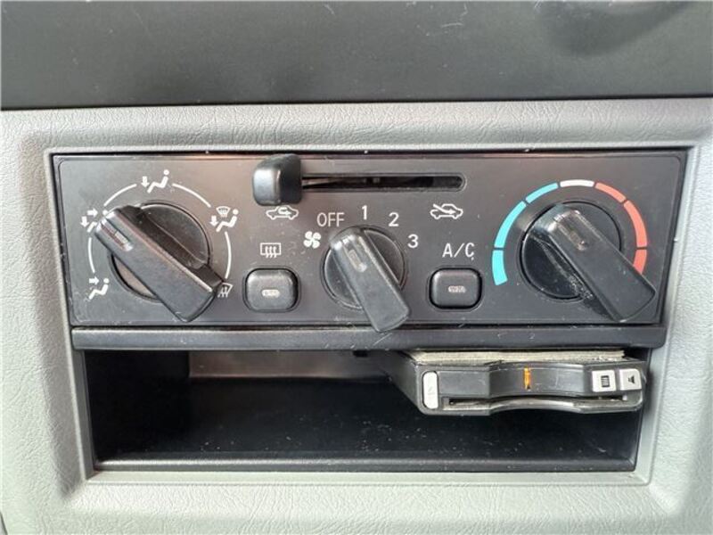 MINICAB VAN