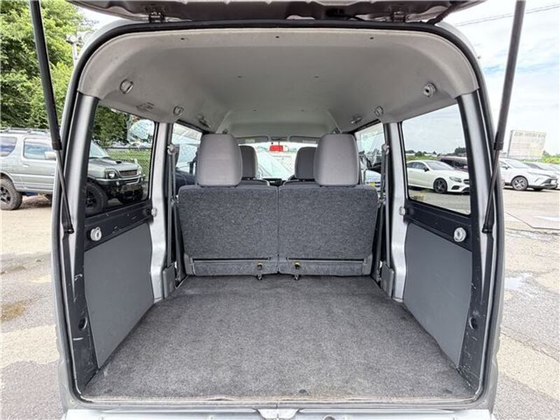 MINICAB VAN