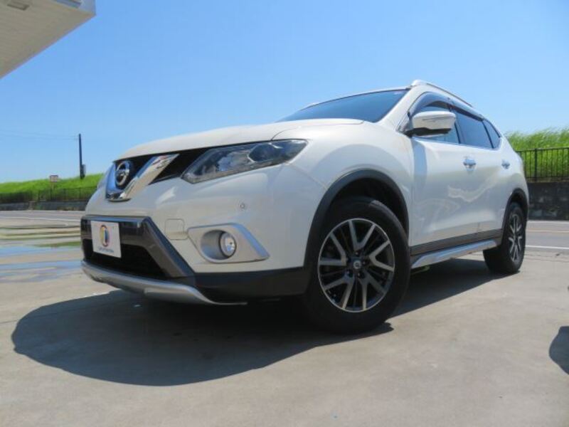 X-TRAIL