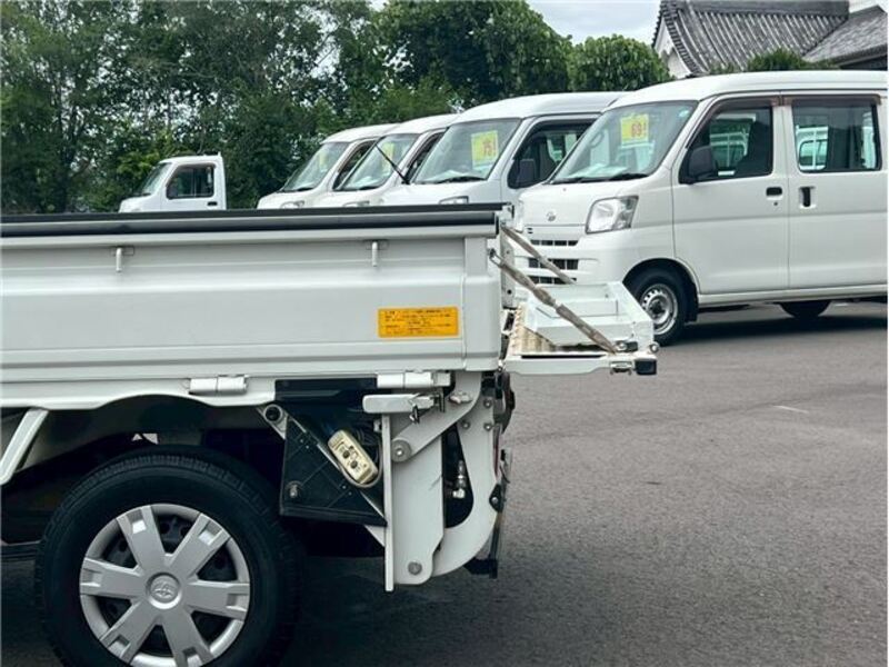 HIJET TRUCK