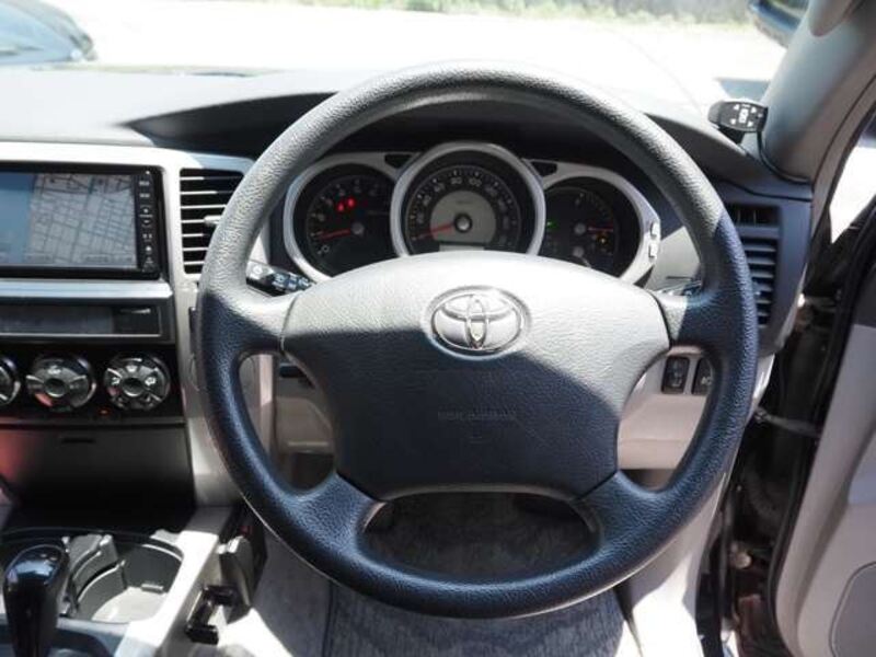 HILUX SURF