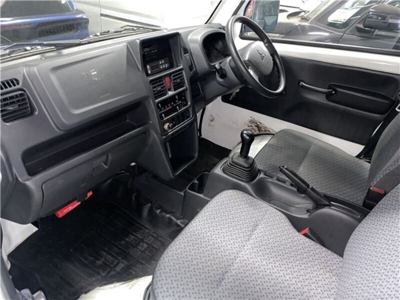 MINICAB TRUCK