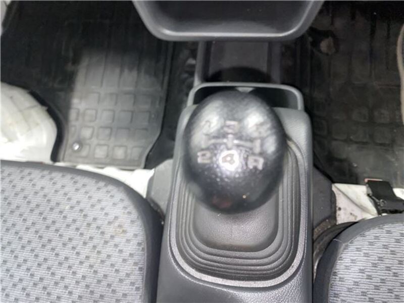 MINICAB TRUCK