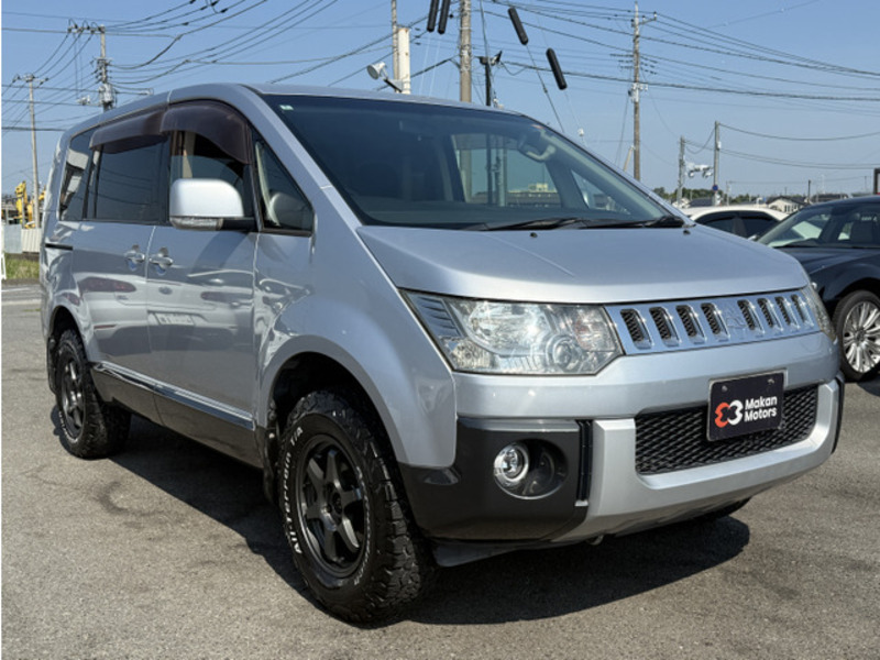 DELICA D5