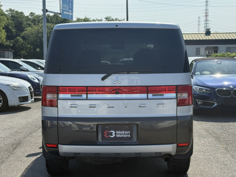 DELICA D5