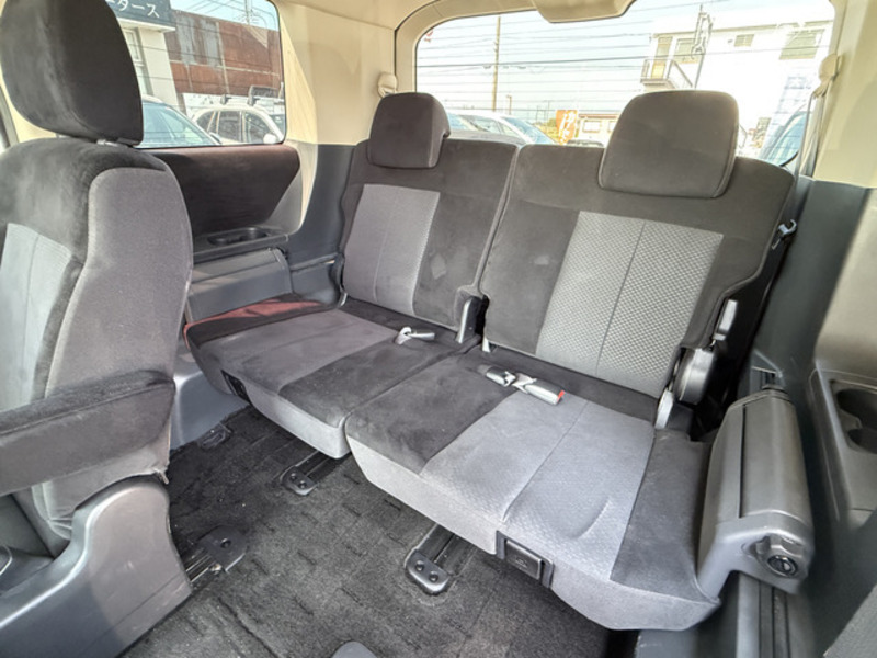 DELICA D5