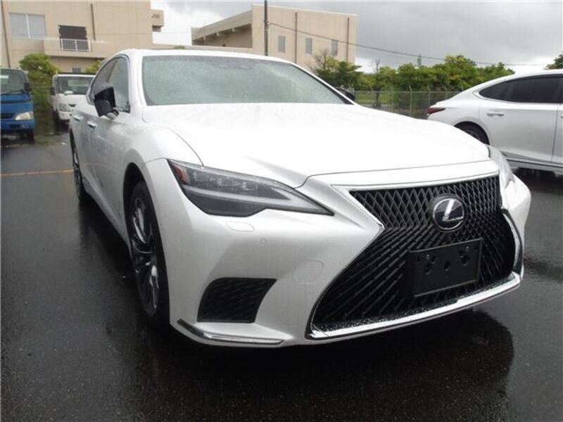 LEXUS LS