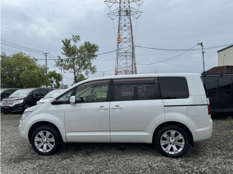 DELICA D5