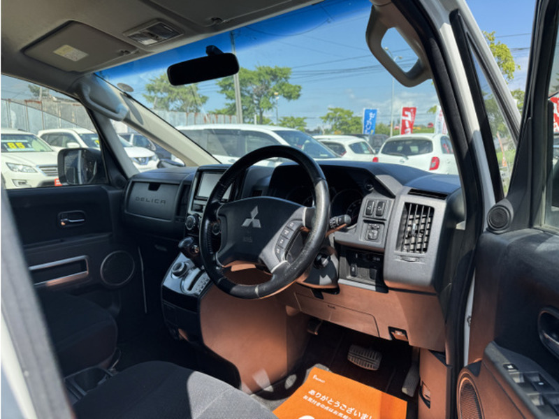 DELICA D5