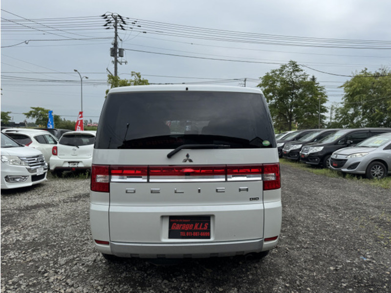 DELICA D5