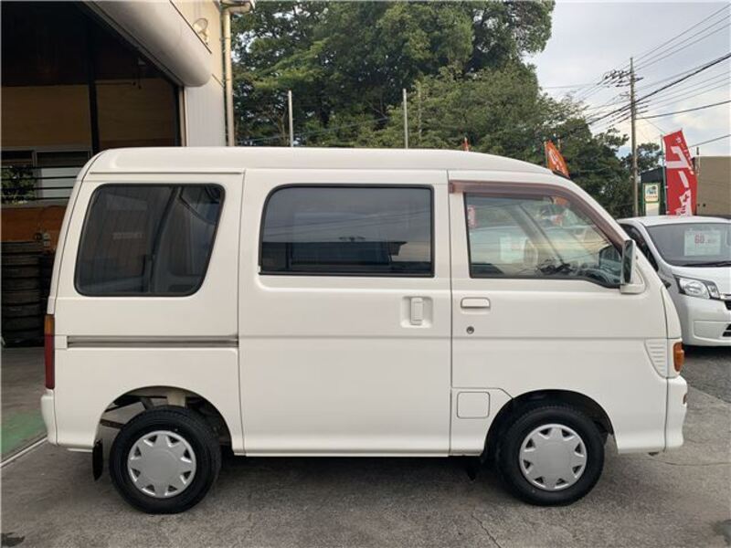 HIJET VAN