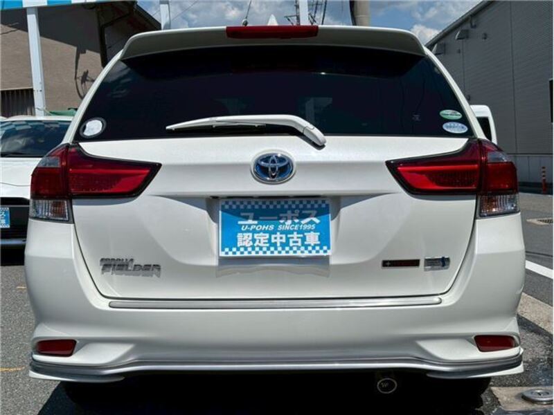 COROLLA FIELDER