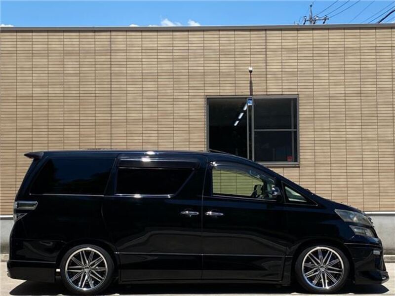 VELLFIRE