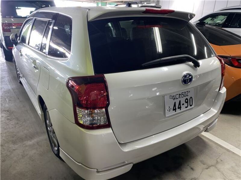 COROLLA FIELDER