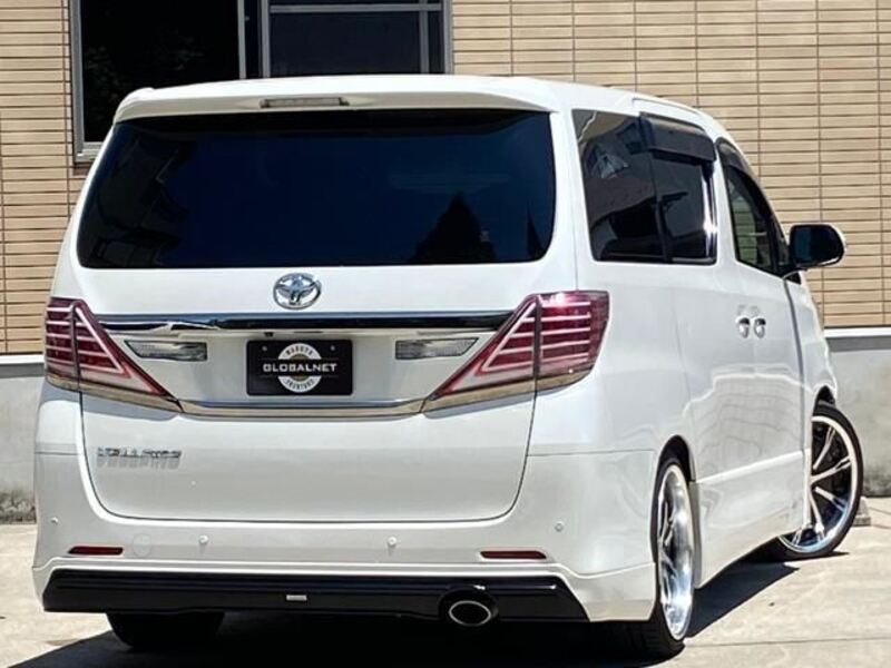 VELLFIRE