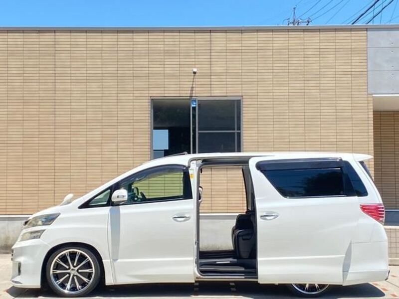 VELLFIRE