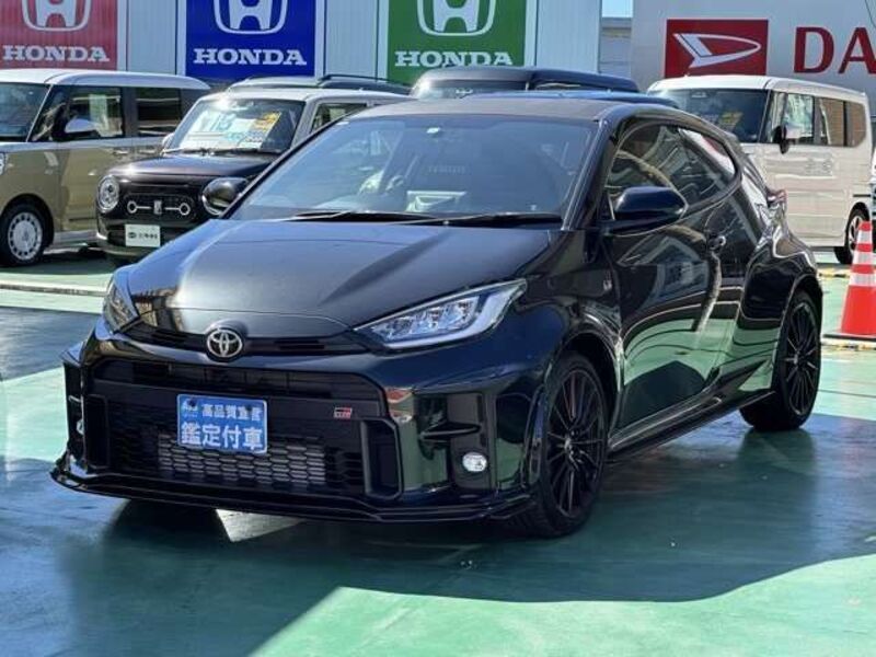 GR YARIS