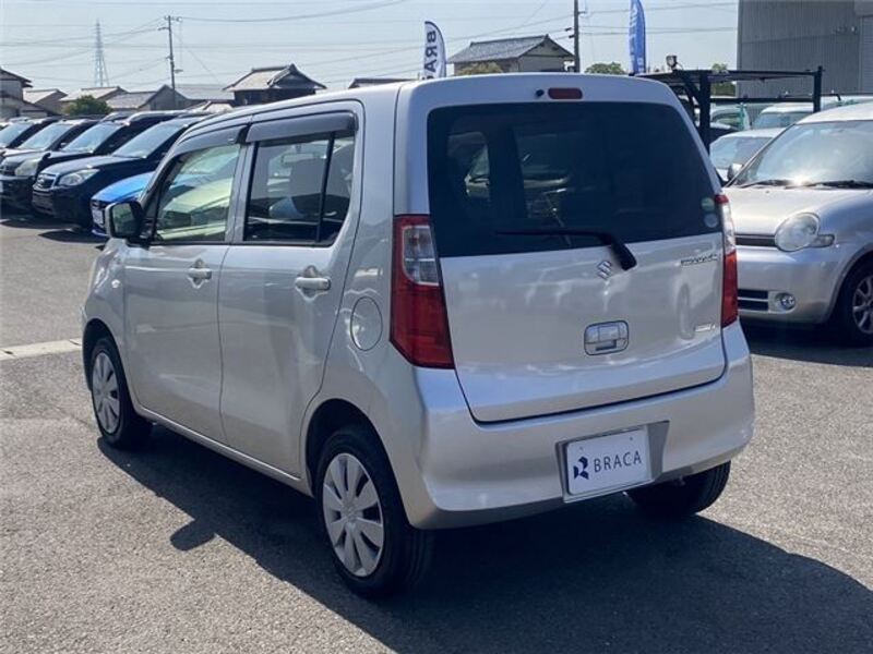 WAGON R