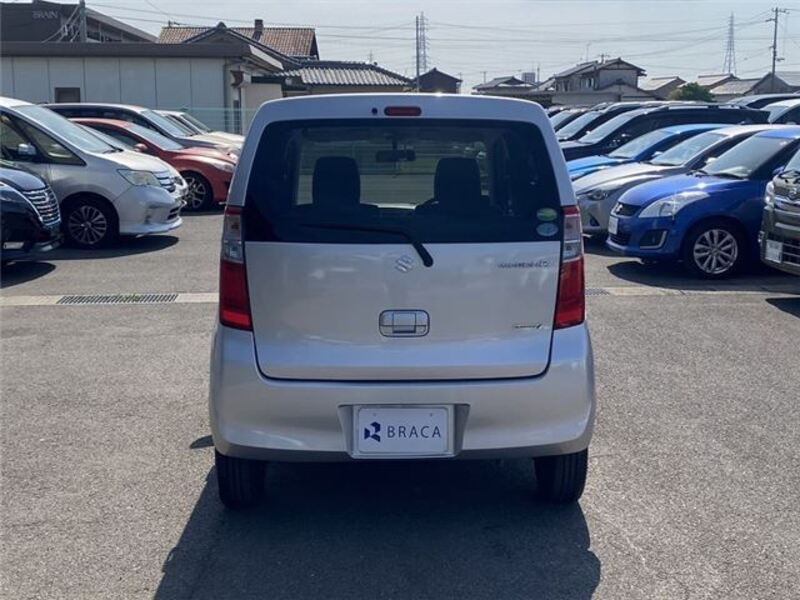 WAGON R